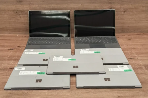 Microsoft Surface Pro 4 (Model 1724) Laptop | i5-6300U | 8GB RAM | 256GB SSD | Windows 10 Pro